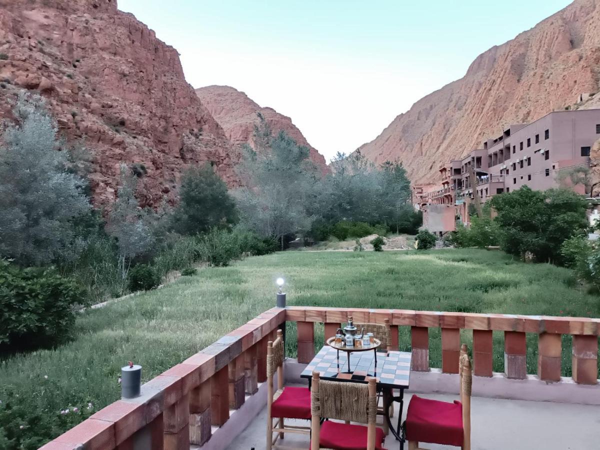 Riad Pizzeria Marhaba Akhendachou n'Ait Ouffi Экстерьер фото