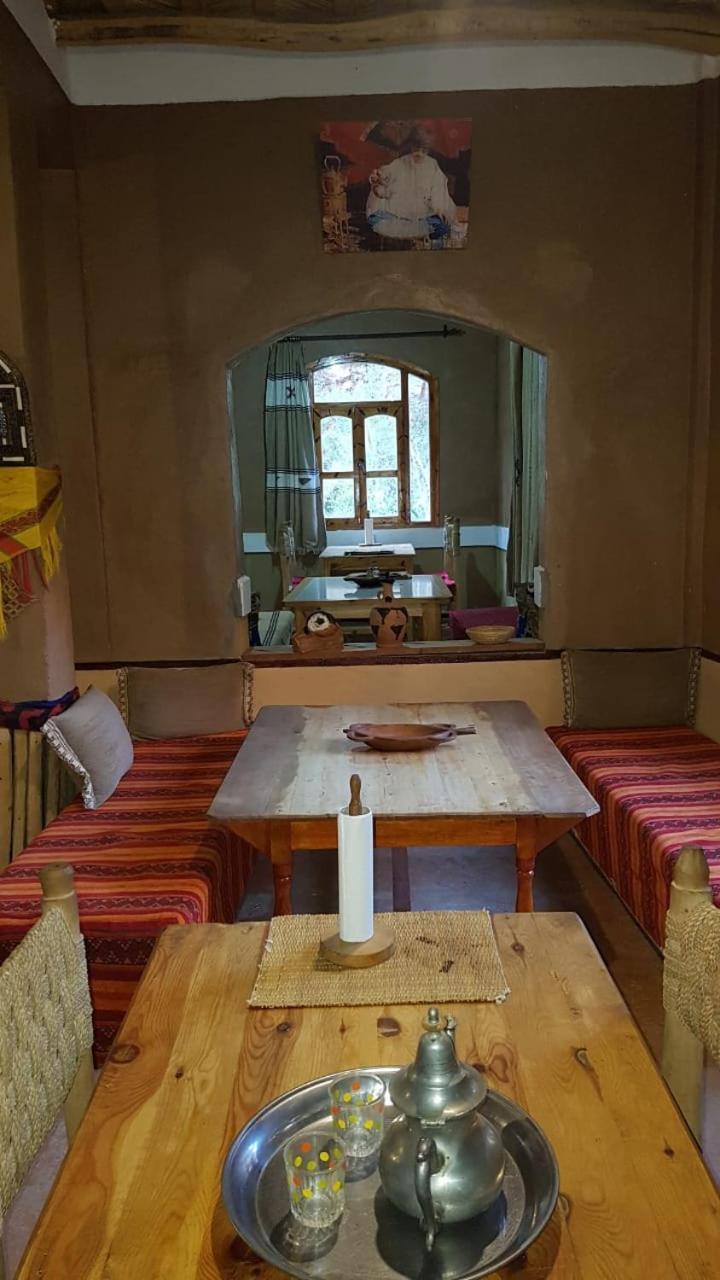 Riad Pizzeria Marhaba Akhendachou n'Ait Ouffi Экстерьер фото